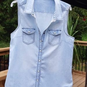 💙 3 for $30 💙 Bluenotes Top